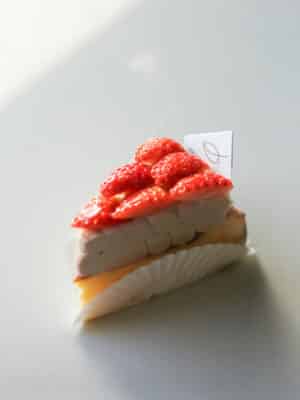 Single Box Strawberry Basque Cheesecake 草莓巴斯克芝士蛋糕單件裝 (10 pcs a set)