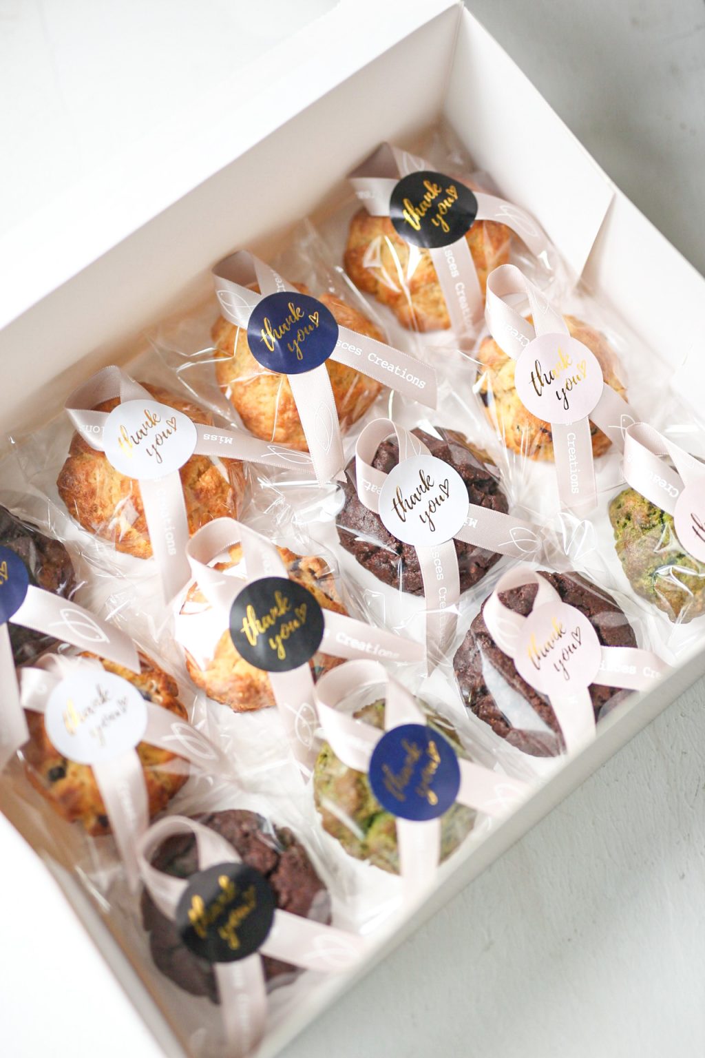 Scone Packing Box Assorted “Thank you” Scones & Cookies Box (Box of 12 pcs) 雜錦鬆餅曲奇感謝禮盒 ...