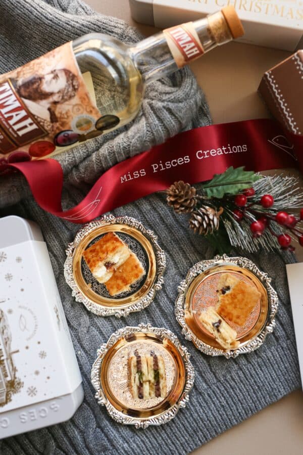 【🎄✨ 𝐋𝐢𝐦𝐢𝐭𝐞𝐝 𝐄𝐝𝐢𝐭𝐢𝐨𝐧節日限定商品 ✨🎄】
Christmas Buttercream Cookie Sandwich Gift Box 雙魚小姐聖誕焦糖奶油夾心曲奇禮盒