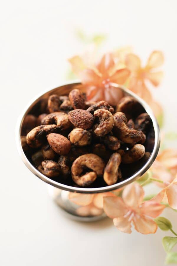 【𝐌𝐢𝐬𝐬 𝐏𝐢𝐬𝐜𝐞𝐬 𝐂𝐍𝐘 𝐒𝐩𝐞𝐜𝐢𝐚𝐥】Miss Pisces Chinese New Year Gift Box 雙魚小姐農曆新年雜錦常溫甜點禮盒