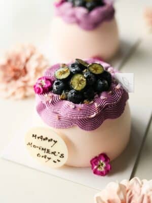 [𝐌𝐨𝐭𝐡𝐞𝐫'𝐬 𝐃𝐚𝐲 𝐒𝐩𝐞𝐜𝐢𝐚𝐥] Osmanthus Berry-Apple Chiffon Cake 桂花藍莓蘋果戚風蛋糕 (Whole Cake)