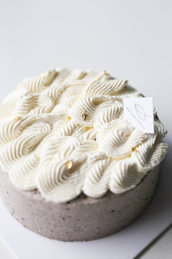 【𝐍𝐄𝐖!!】Oreo Cookies & Cream Basque Cheesecake  Oreo曲奇忌廉巴斯克芝士蛋糕 (Whole Cake)