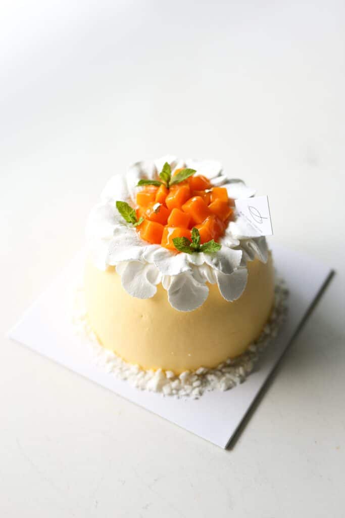 【𝐍𝐄𝐖!!】Summer Mango Pandan Chiffon Cake 夏日椰香芒果斑斕戚風蛋糕 (Whole Cake)
